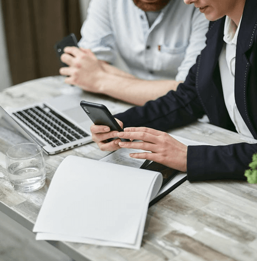 Solidă Fundoria ilustrația echipei de suport